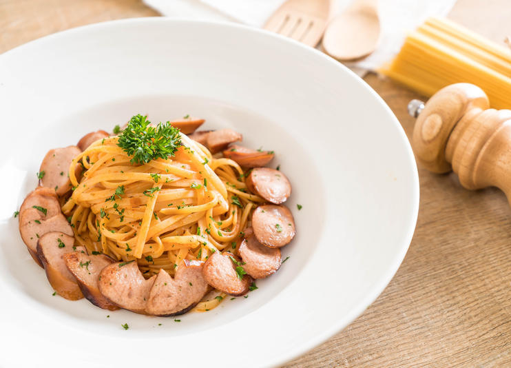 Linguinis aux Saucisses agenau menthe et ail